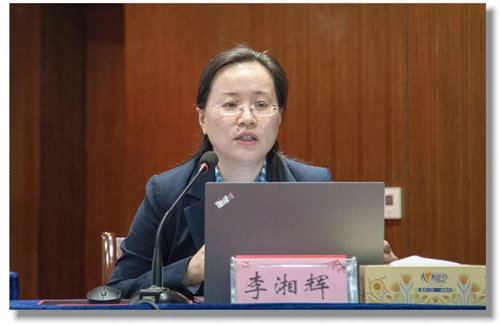 宜化集團召開第二十個黨風廉政建設(shè)宣傳教育月活動動員暨集團黨委中心組第五次集中(擴大)學習會議(圖2) 宜化集團召開第二十個黨風廉政建設(shè)宣傳教育月活動動員暨集團黨委中心組第五次集中(擴大)學習會議(圖2)