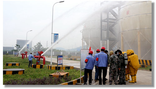 股份公司開展“5.12”防災減災突發(fā)環(huán)境事件應急演練(圖4) 股份公司開展“5.12”防災減災突發(fā)環(huán)境事件應急演練(圖4)