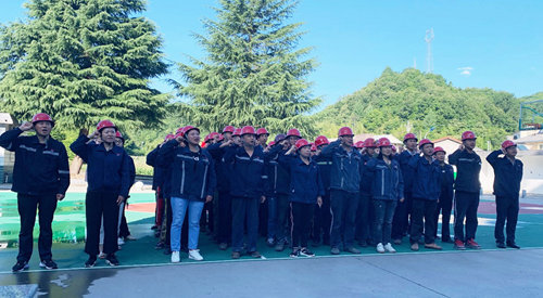 宜化集團安全警示日:深刻吸取教訓(xùn) 堅守安全底線(圖7) 宜化集團安全警示日:深刻吸取教訓(xùn) 堅守安全底線(圖7)