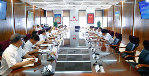 宜化集團與中鋁山西鋁業(yè)簽訂戰(zhàn)略合作協(xié)議(圖2) 宜化集團與中鋁山西鋁業(yè)簽訂戰(zhàn)略合作協(xié)議(圖2)