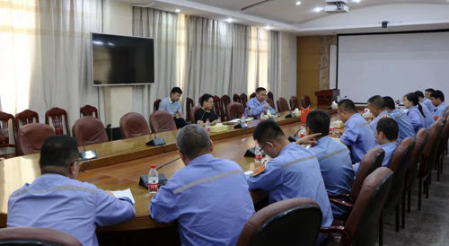 王大真深入股份公司現(xiàn)場并召開工作會(huì)議